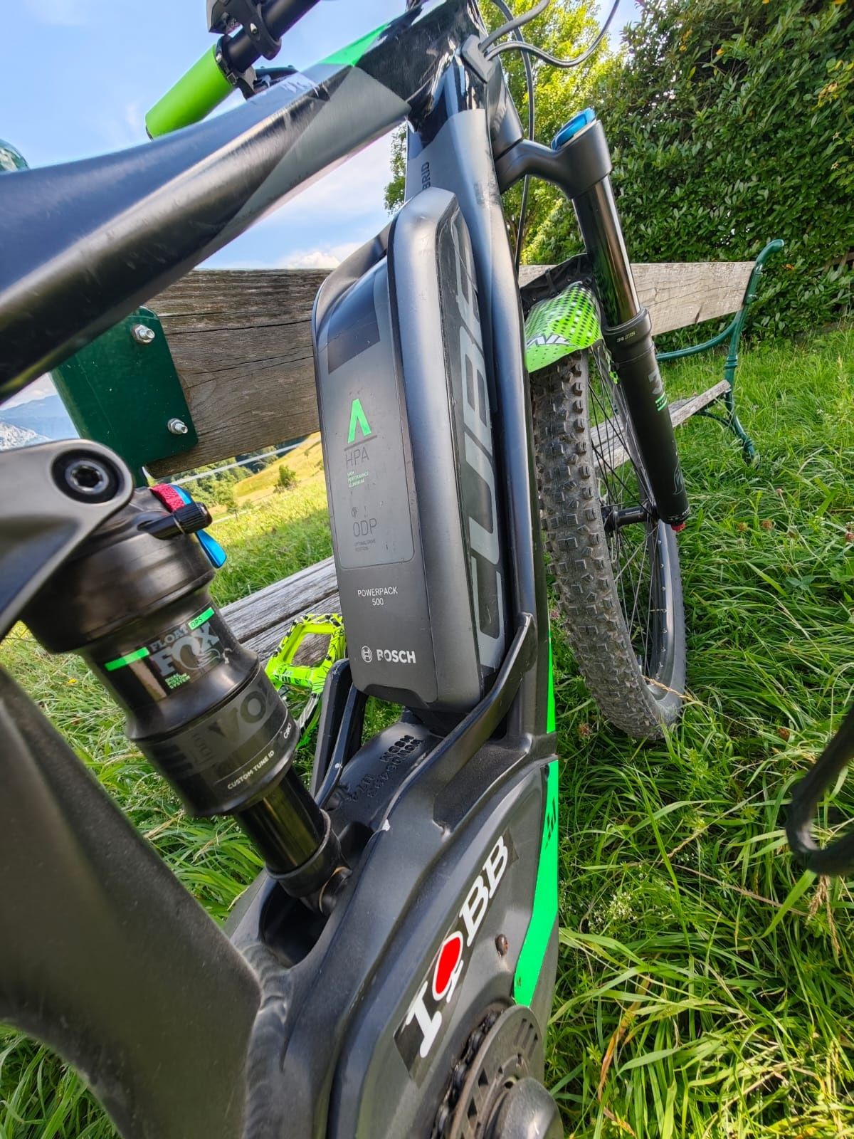 Rower elektryczny CUBE STEREO RACE 140 e-bike