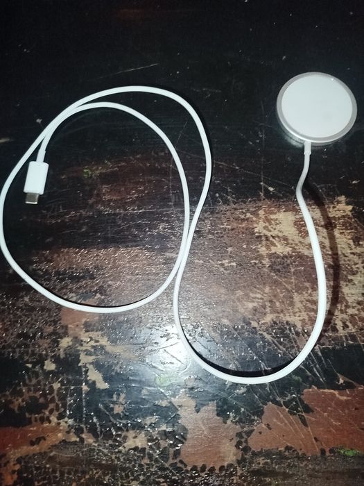 Зарядка під айфон