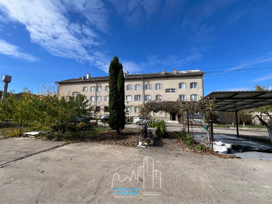 Затишна 2-кімнатна квартира — ідеальне місце для життя!