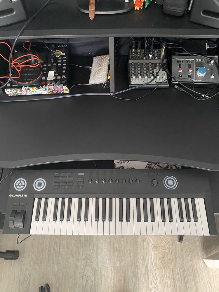teclado native komplete kontrolA49