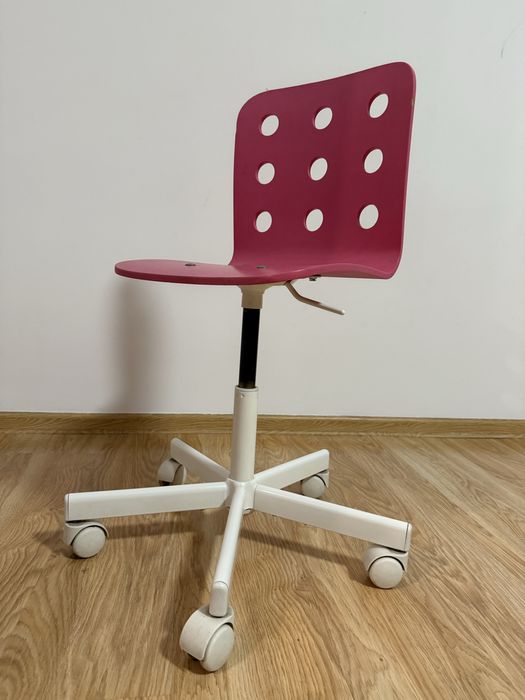 Krzesło obrotowe dla  dziecka