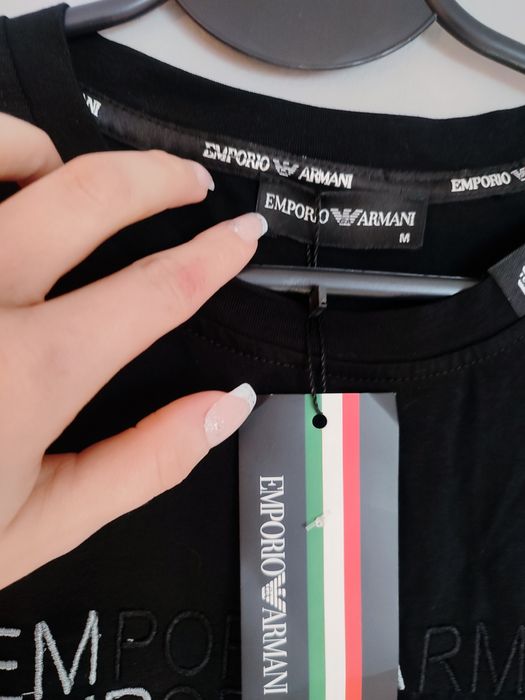 Czarny t-shirt męski z metką Emporio Armani 100% bawełna