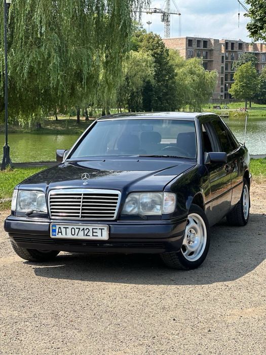 Mersedes-Benz E-Class 1995