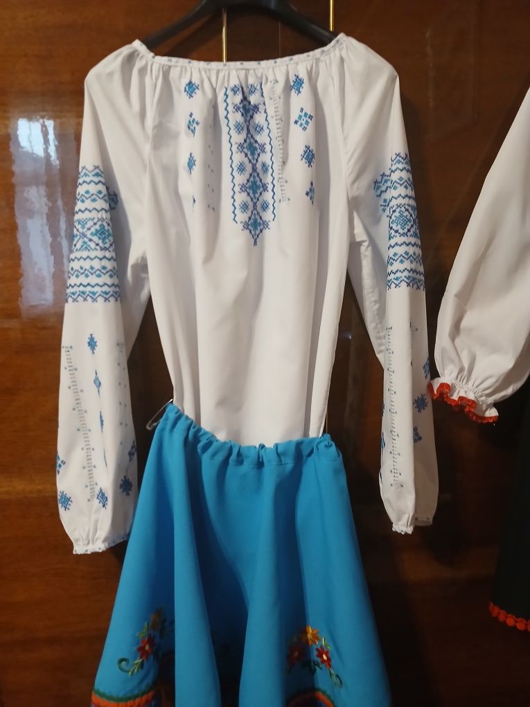 Дитячі вишиванки