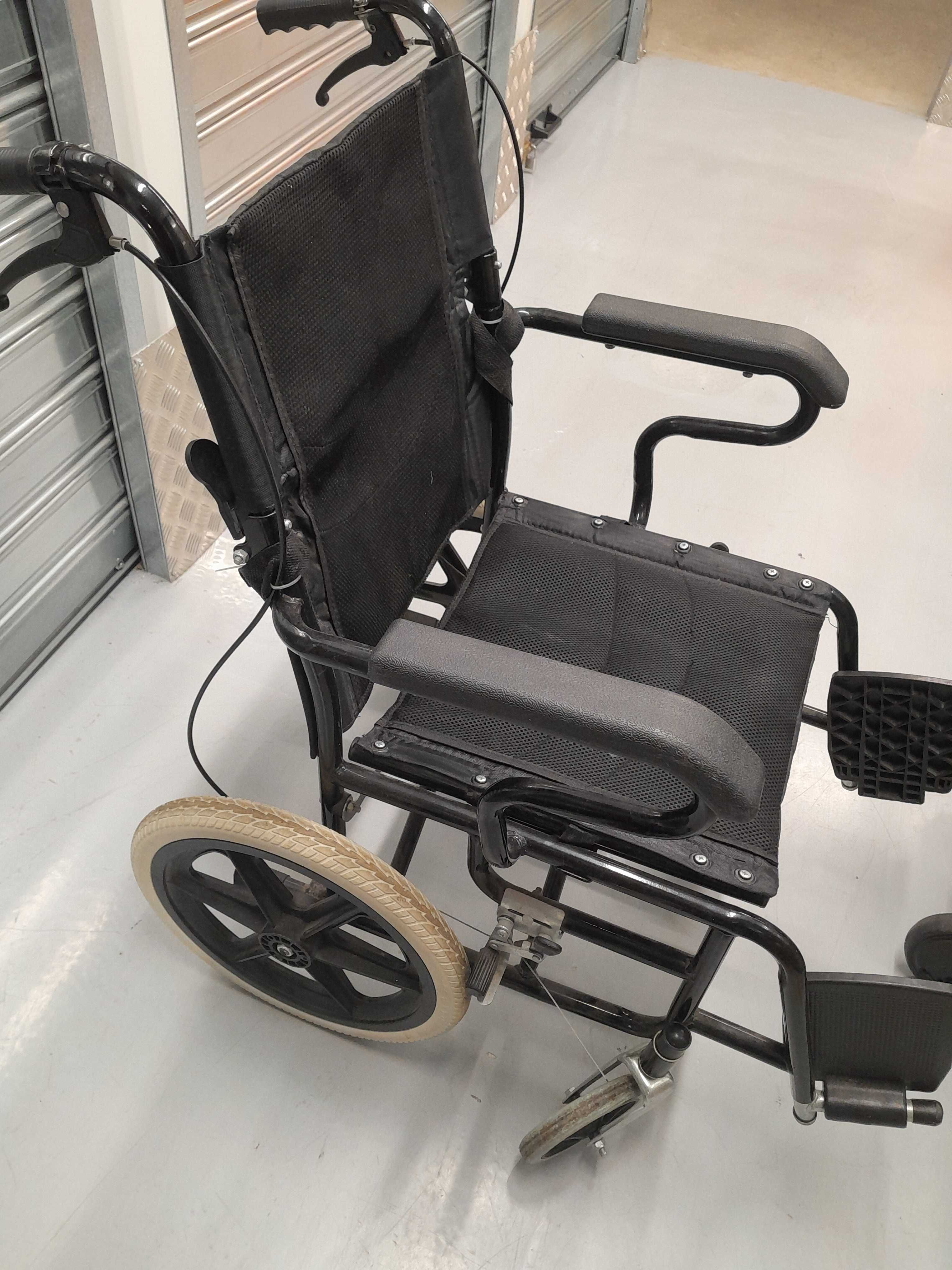 Cadeira de rodas para senhores