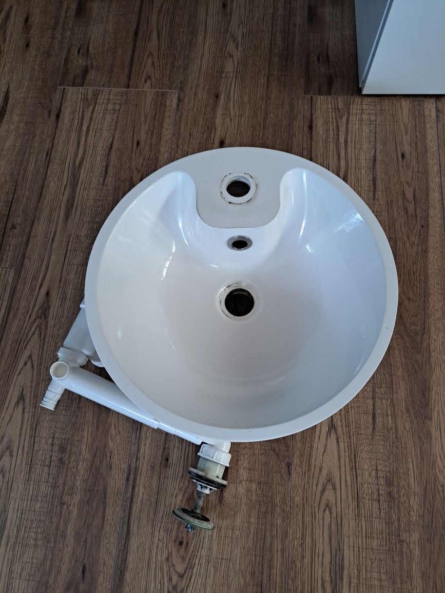 Szafka z umywalką IKEA szer.60cm