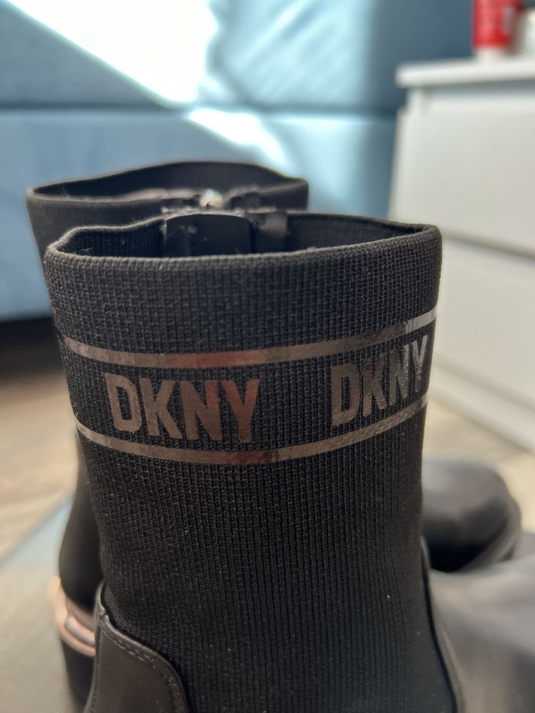 Botki czarna skórzane DKNY rozmiar 38