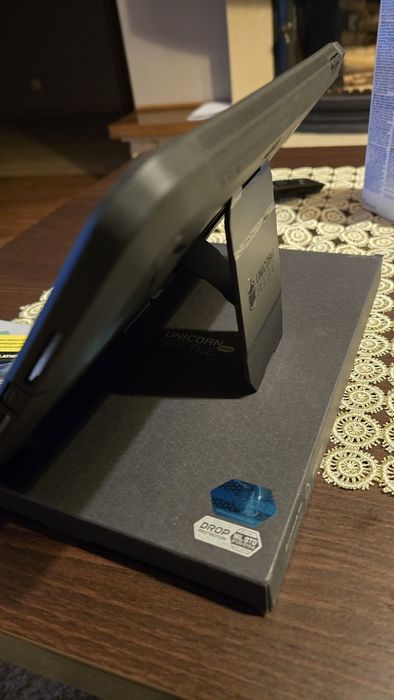 Etui Supcase Beetle Pro na iPad gen 7,8,9