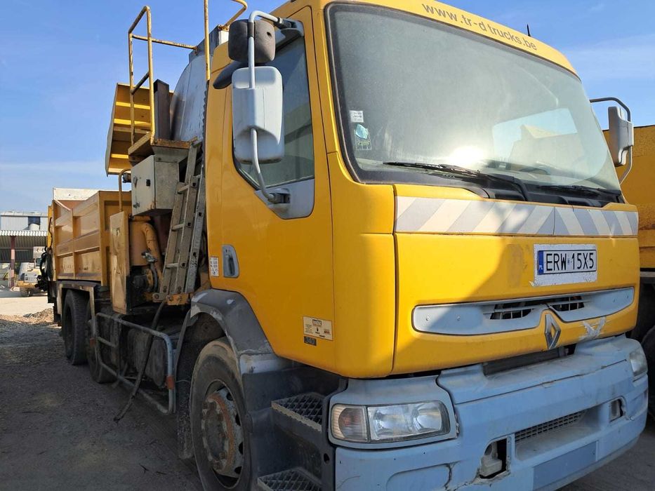 Skrapiarka do emulsji bitumicznej Renault Premium 300