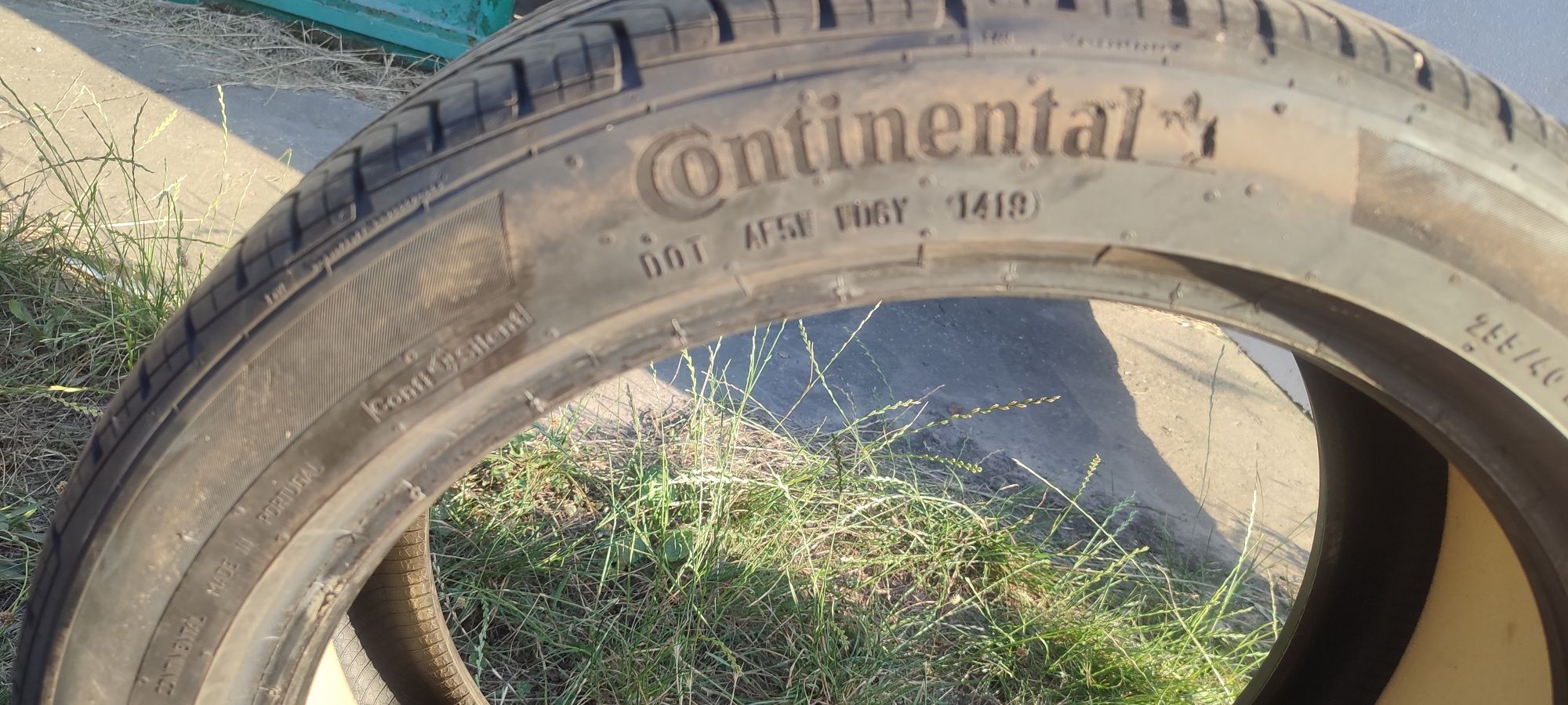 255/40 R19 Continental Procontact TX