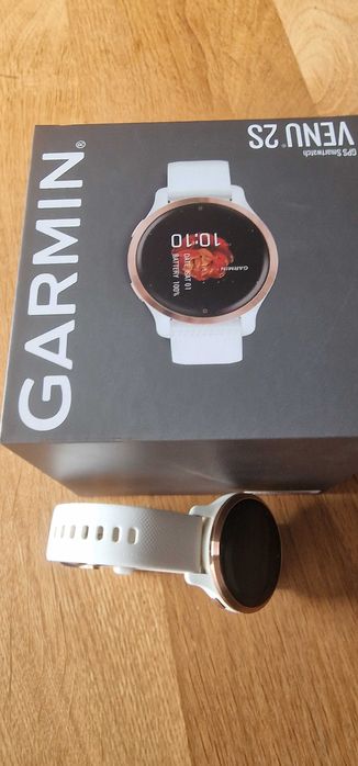 Smartwatch Garmin Venu 2S, złoty + gratis folia na ekran.