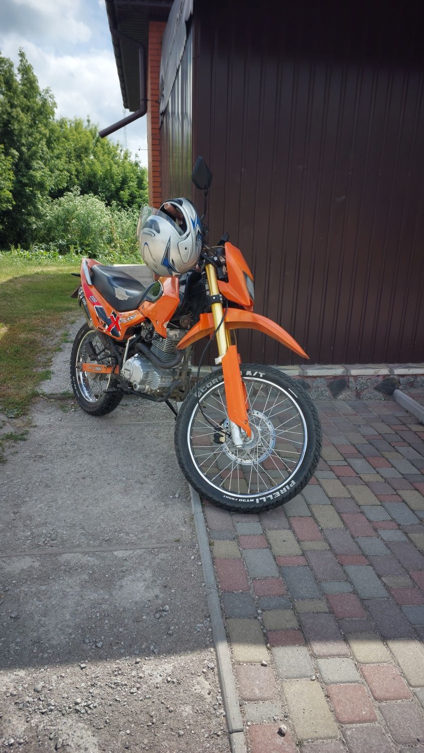 Продам мотоцикл VIPER MX200R