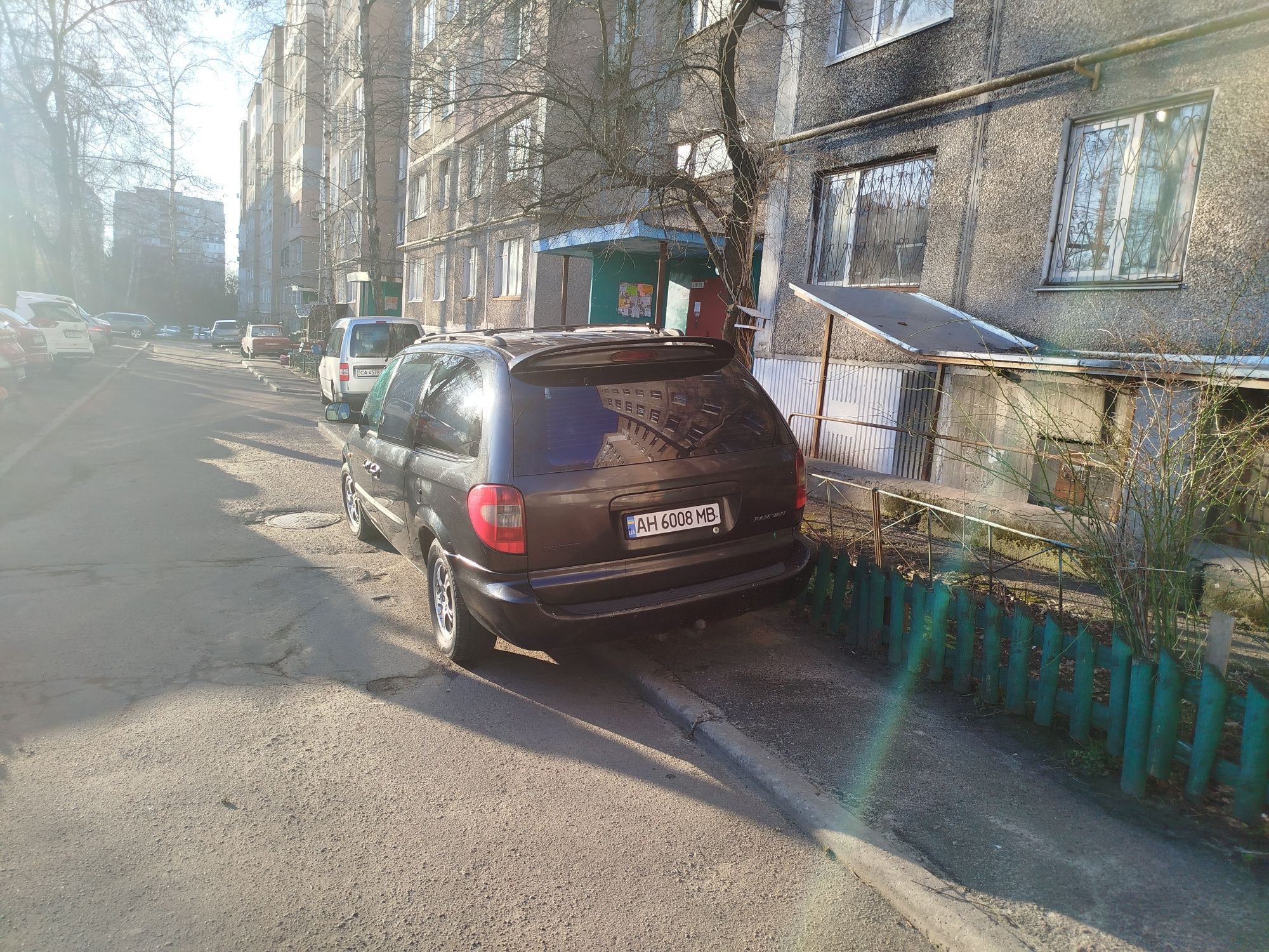 Продам Додж вояжор