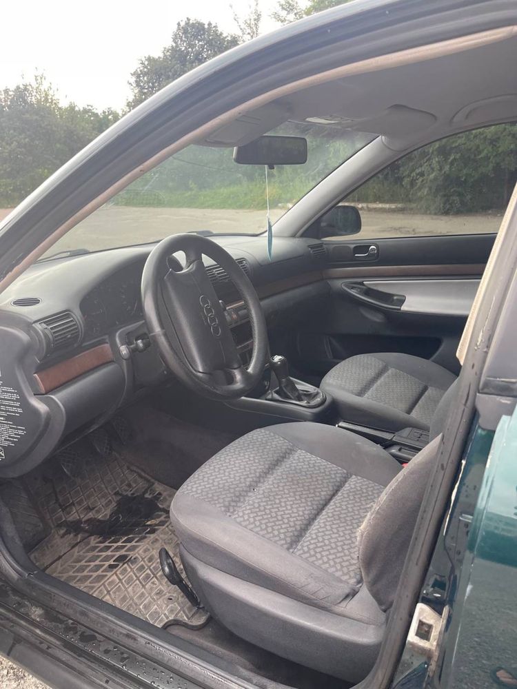 Audi A5 b5 1996 рік валюта або обмін на BMW