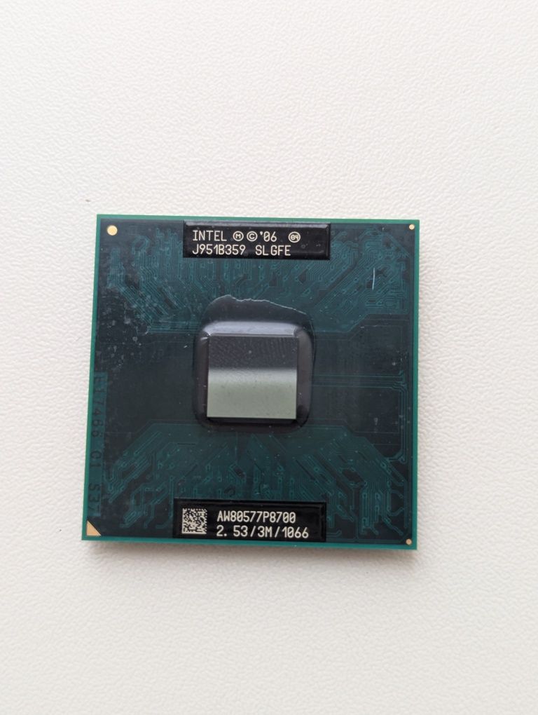 Intel SLGFE (Core 2 Duo P8700) 2.53 GHz, 3M Cache, 1066 MHz - ПРОЦЕСОР