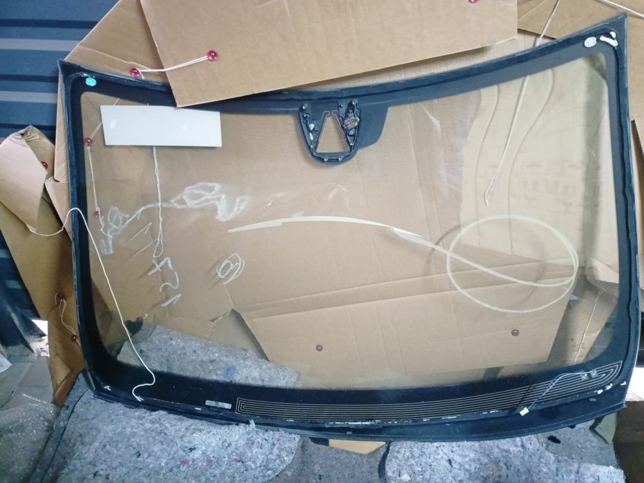 Скло лобове, стекло лобовое tesla model s 1ап