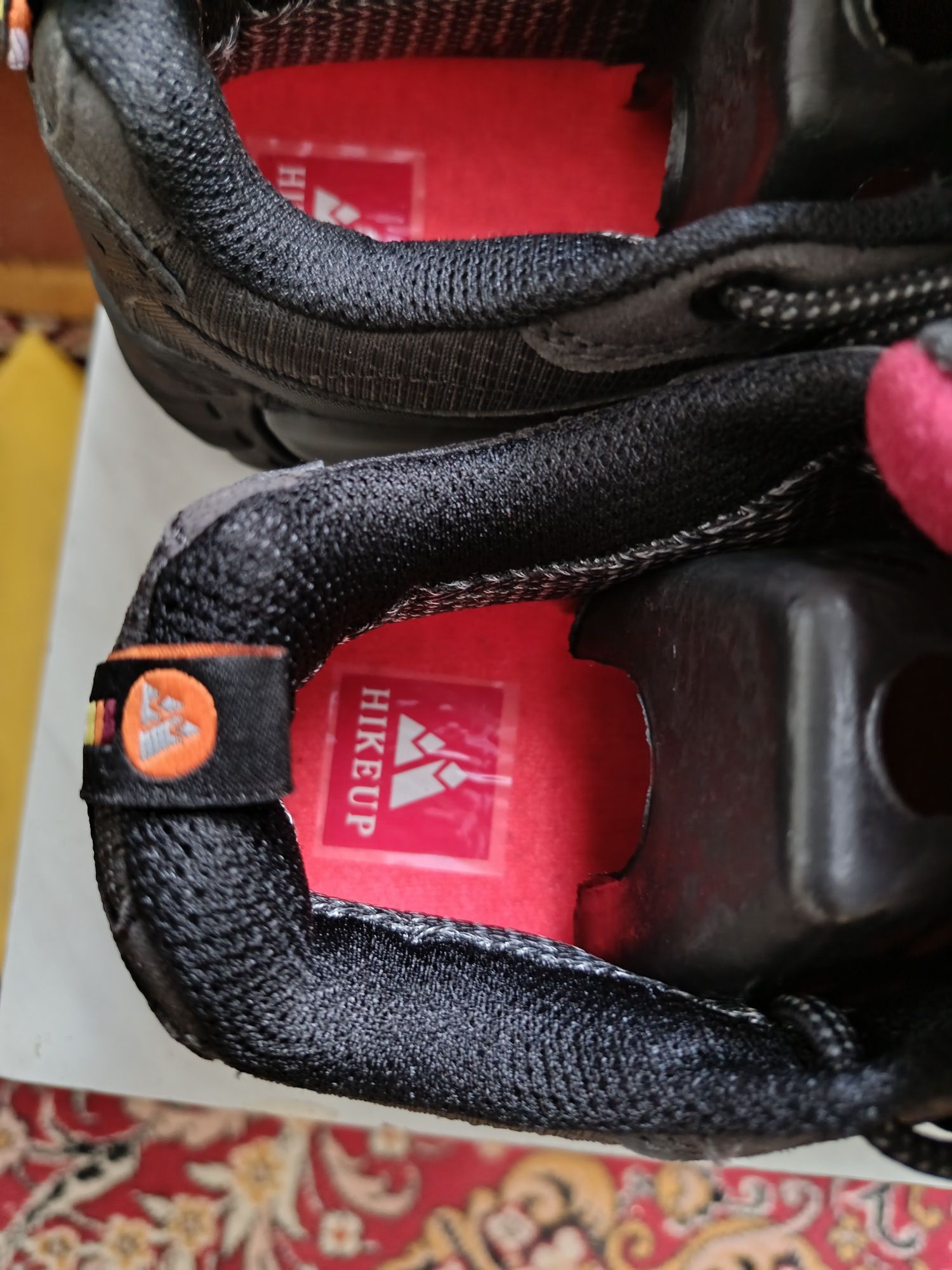 Кросівки трекінгові Hikeup 41p