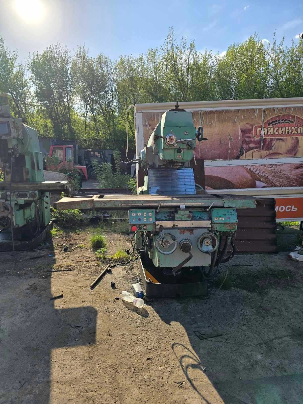 фрезерный станок 6Р12