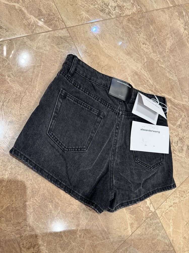 Шорти Alexander Wang