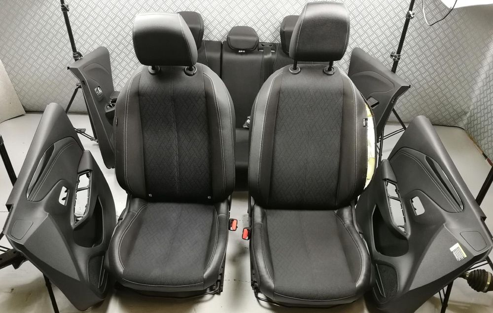 fotele fotel tapicerka kanapa przód tył boczki lewy prawy OPEL CORSA F 19-