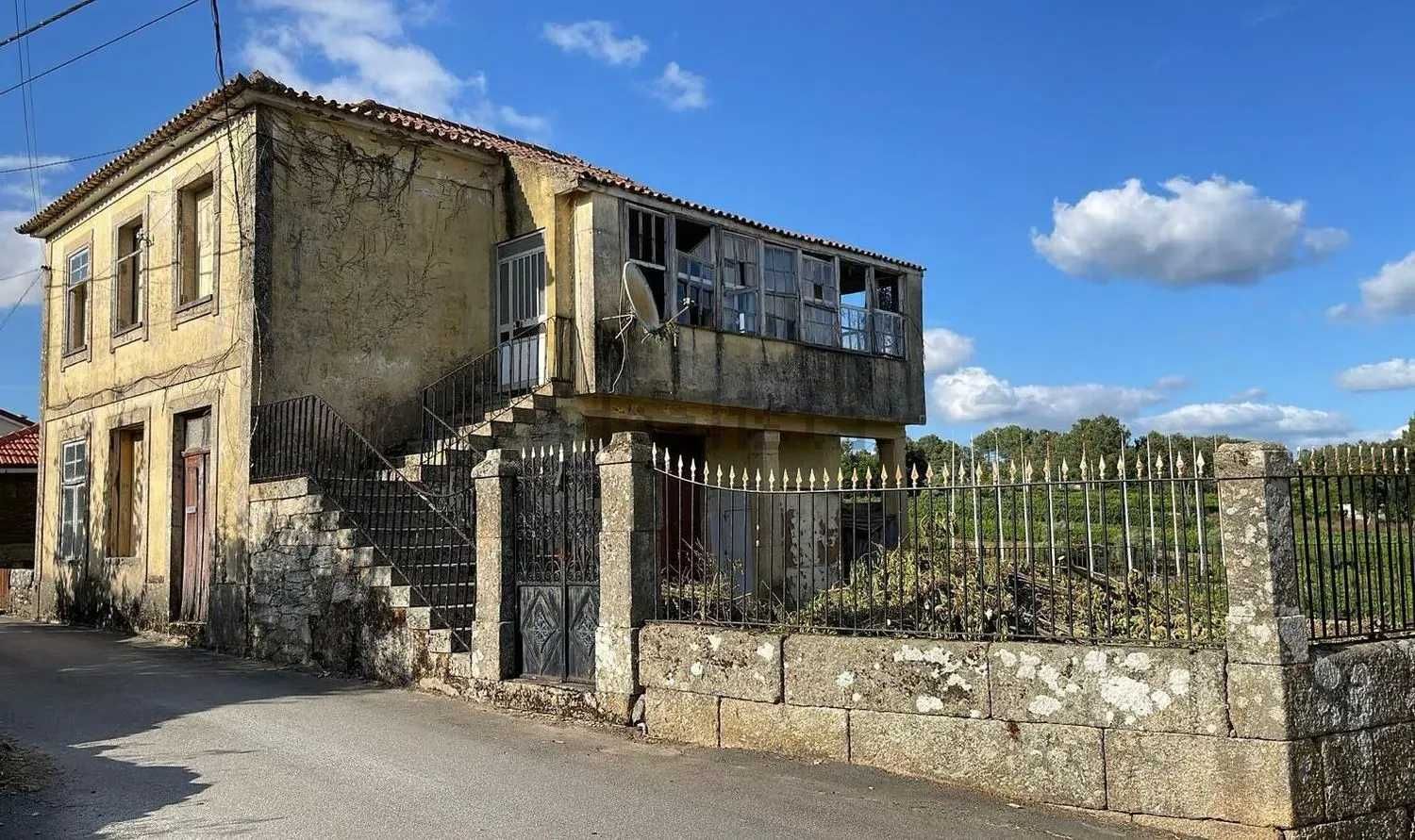 OPORTUNIDADE - Vende-se casa rústica - Vila Real