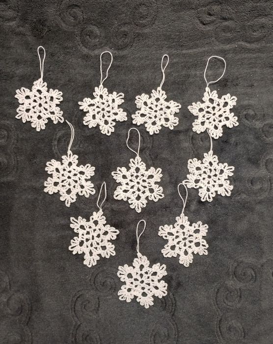 Gwiazdki w białym kolorze