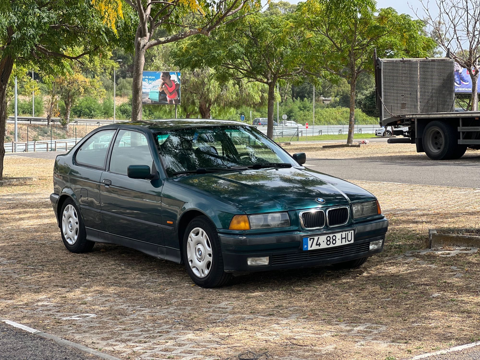 BMW E36 316i COMPACT com AC