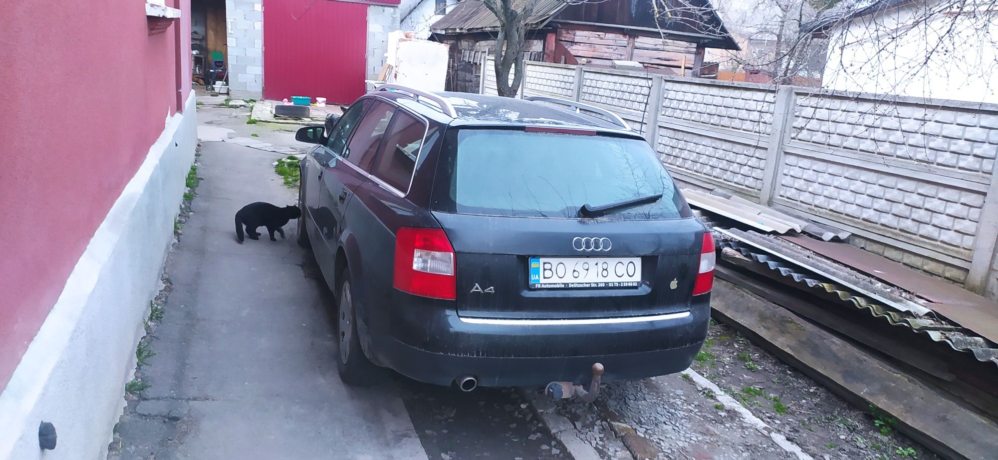 Продам або обміняю Audi a4b6 1.6 бензин