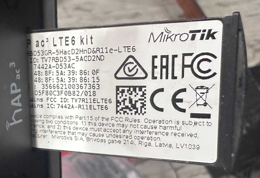 маршрутизатор Mikrotik hAP ac3 LTE6 kit (RBD53GR-5HacD2HnD&R11e-LTE6)