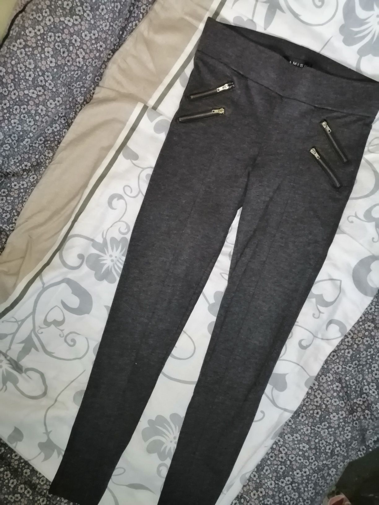 NEW YORKER leginsy getry legginsy szare grafit legginso-spodnie Nowe S