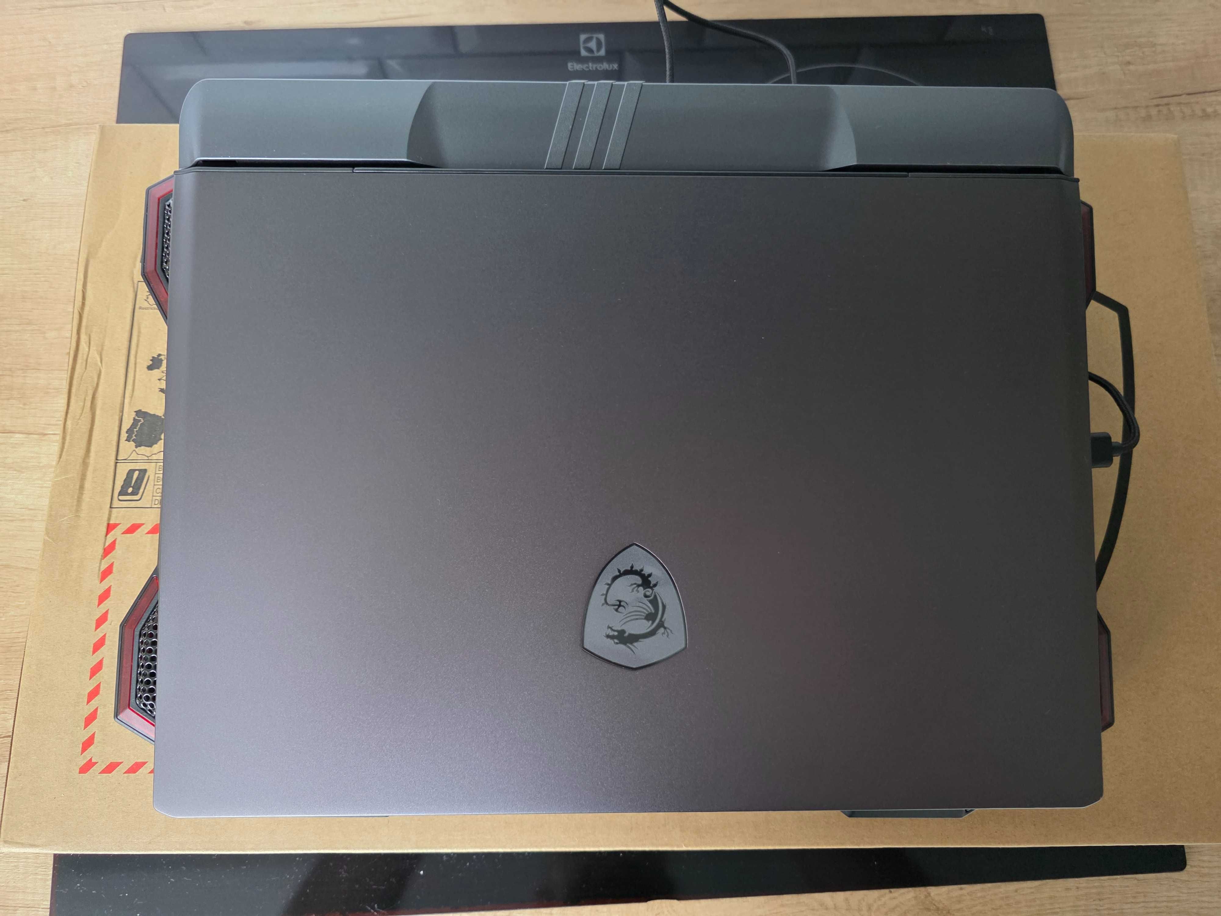 MSI VECTOR 16 HX A14VHG-635PL i9 / 32GB / 1TB / RTX4080