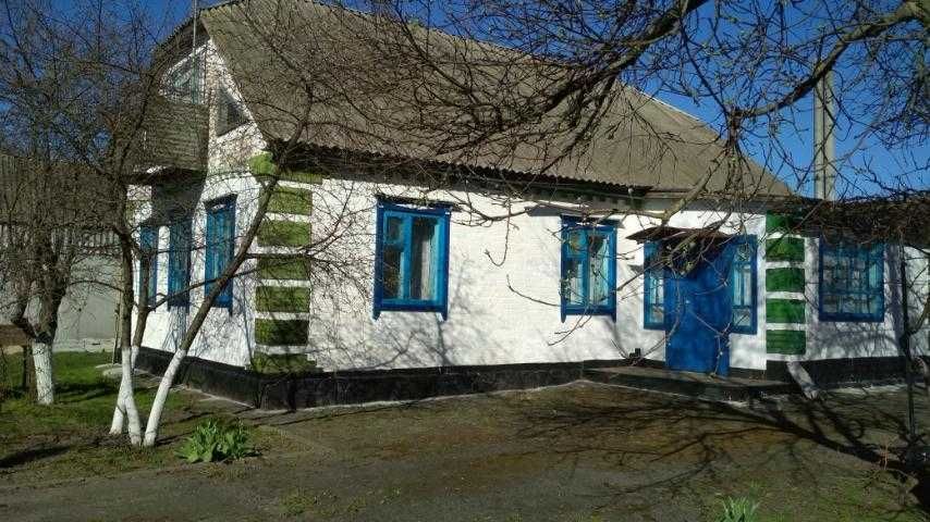 Будинок з господарськими будівлями с. Каленики, Полтавський район