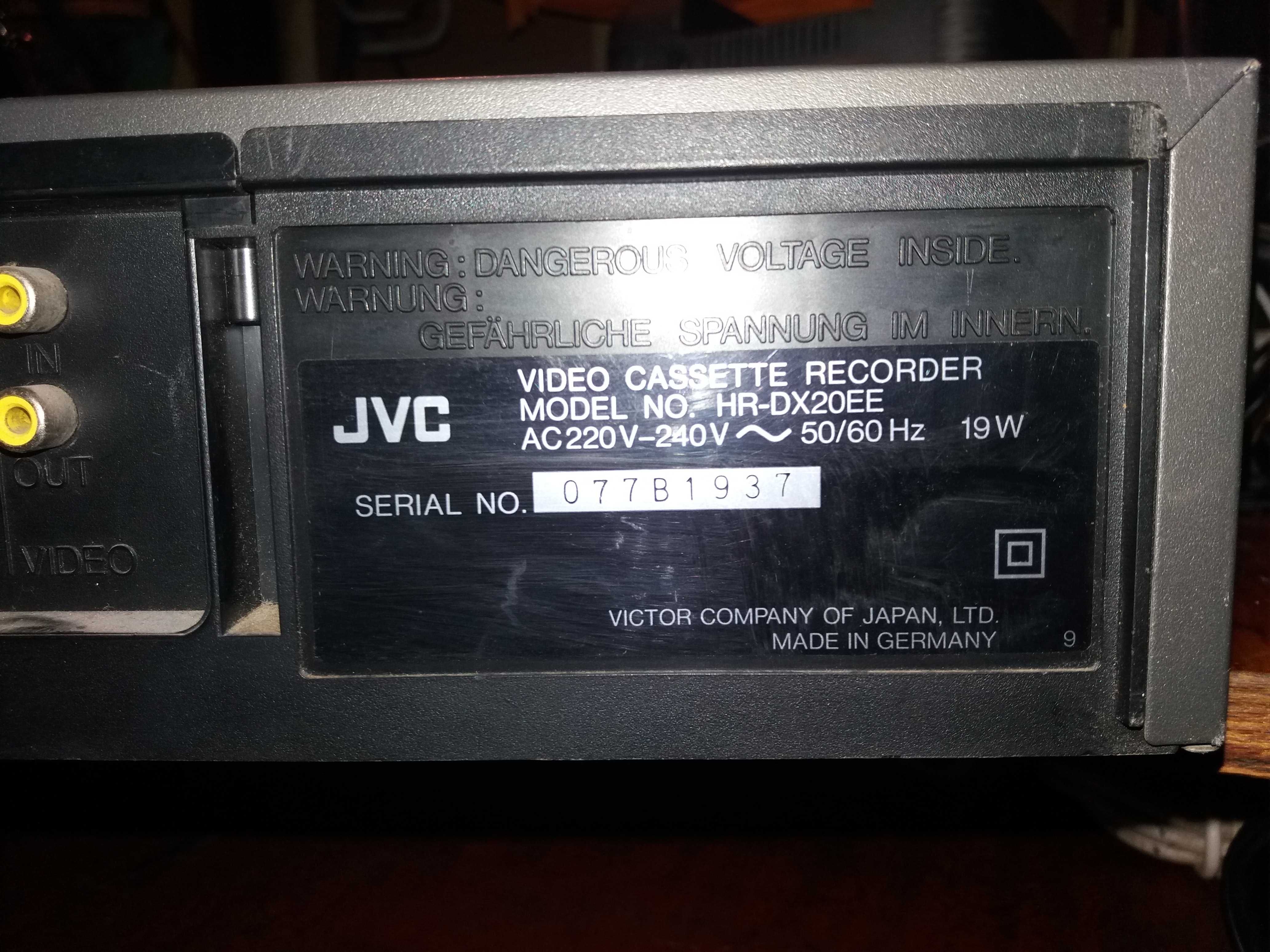 Продам Видеомагнитофон JVC jvc в коллекцию для любителей