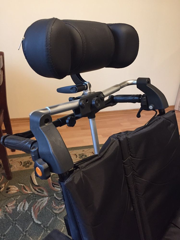 Wózek inwalidzki premium