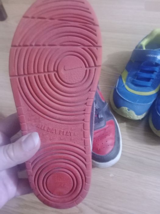 Sprzedam buty r. 33.5