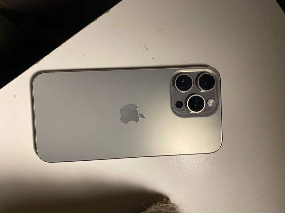 iPhone 15 pro max 512 gb