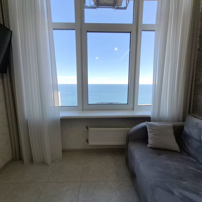 Аркадия. Каманина 16 а. 44 жем.2 ком.люкс. прямой вид моря