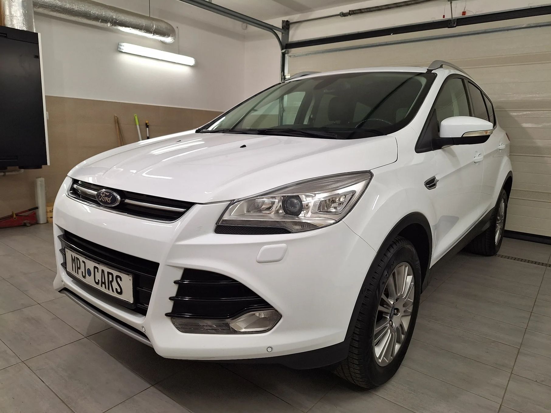 Ford Kuga 2.0 tdci 4x4 176 tys km led xenon panorama asystent parkowania śliczna