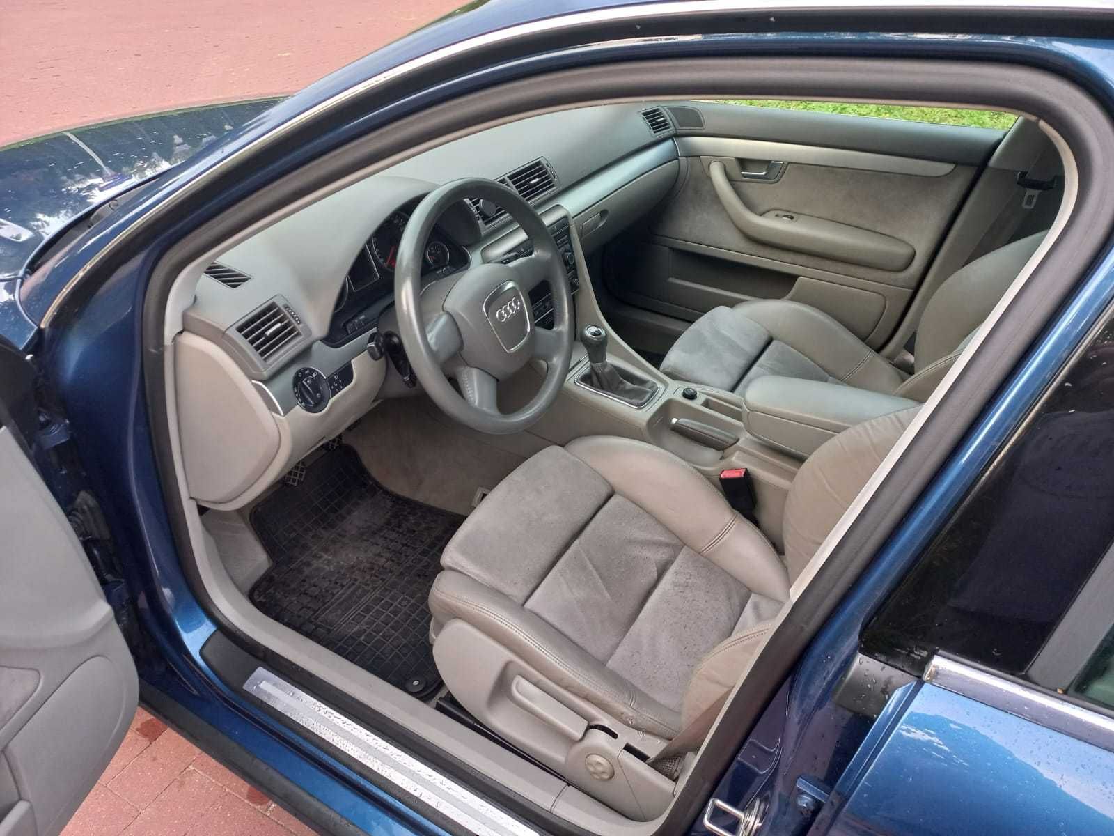 AUDI  A4  1,8  T