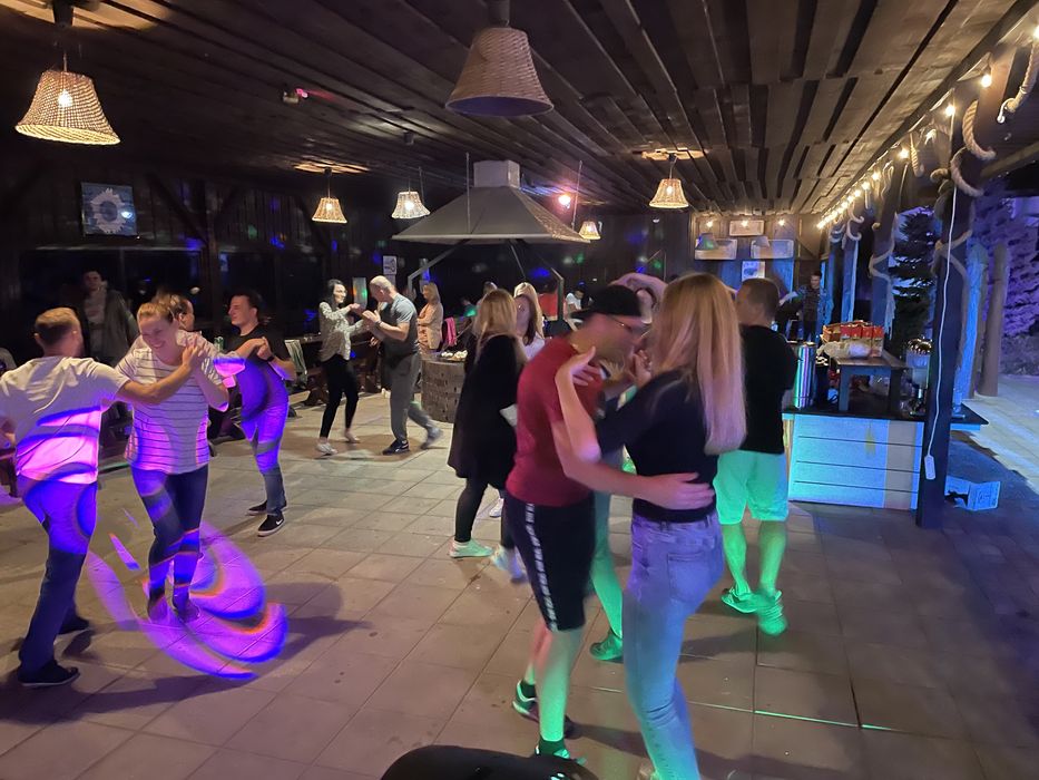 Dj Września - profesjonalna oprawa muzyczna