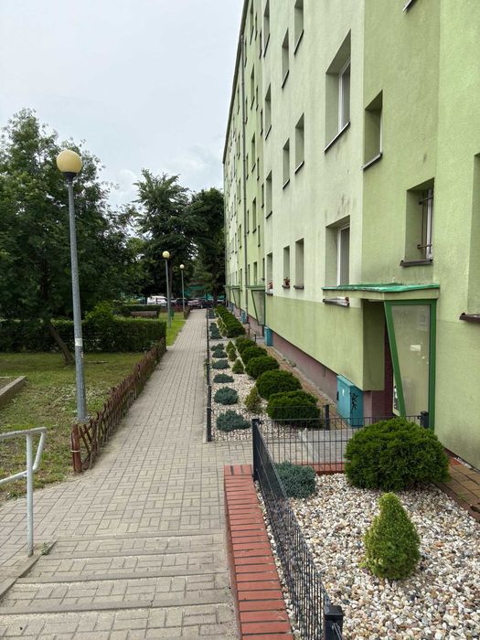 Sprzedam mieszkanie w centrum Głogowa z całym wyposażeniem