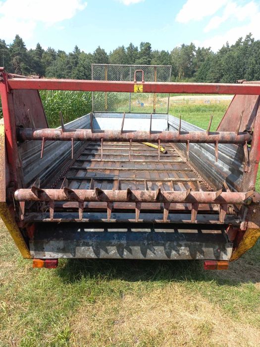 Rozrzutnik obornika 4t Cynkomet