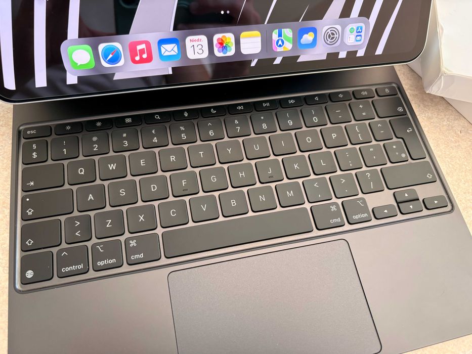 Klawiatura Apple Magic Keyboard do iPad Pro 13 M4