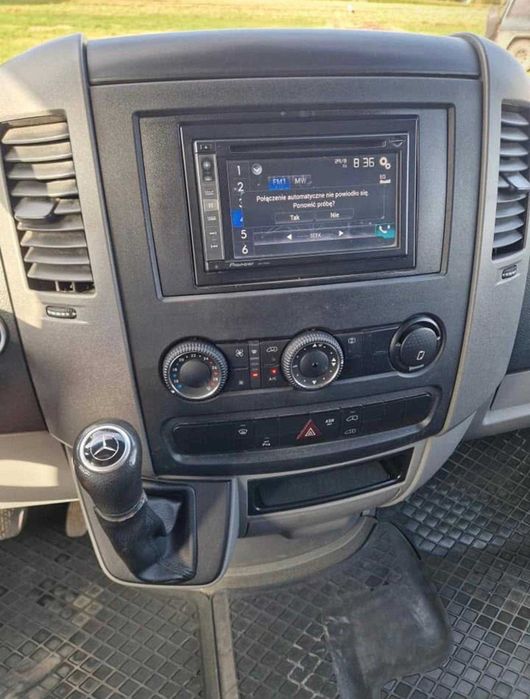 Mercedes-Benz Sprinter 319