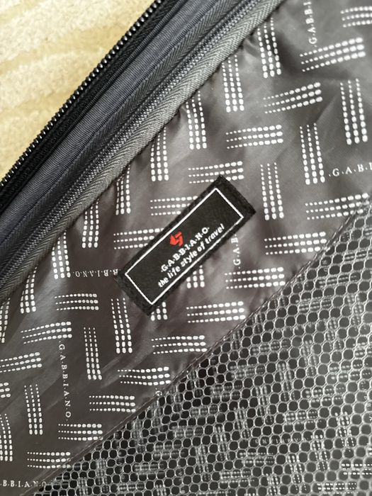 Walizka gabanno 4 kolka obrotowe srednia