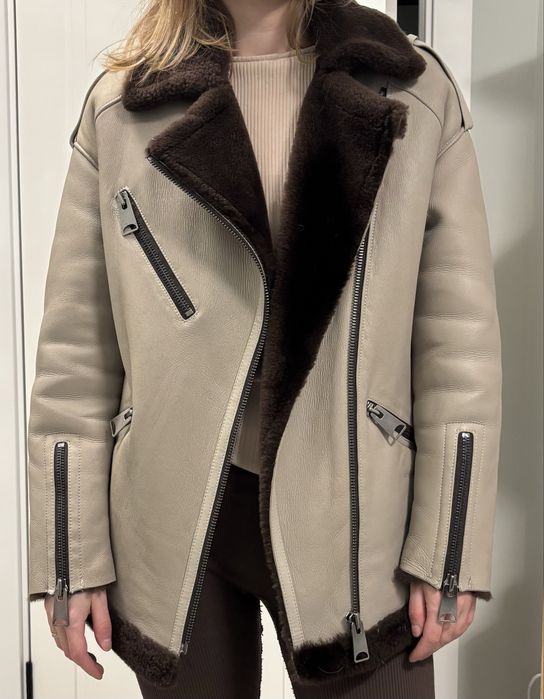 Дублянка з натуральної шкіри з хутром в трендовому кольорі