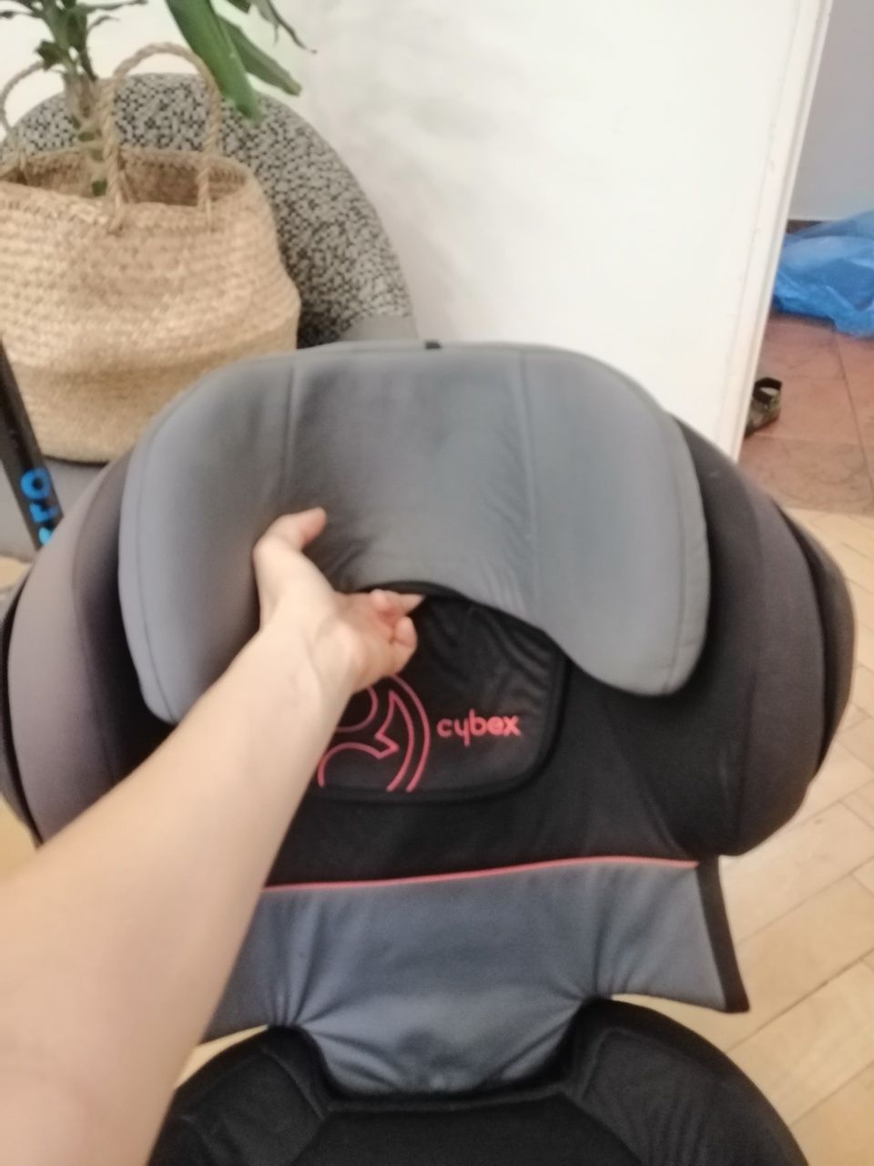 Cybex juno fix 9-18kg