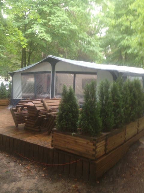 PÓŁWYSEP LIPA Sprzedam przyczepę hobby 660 z miejscem