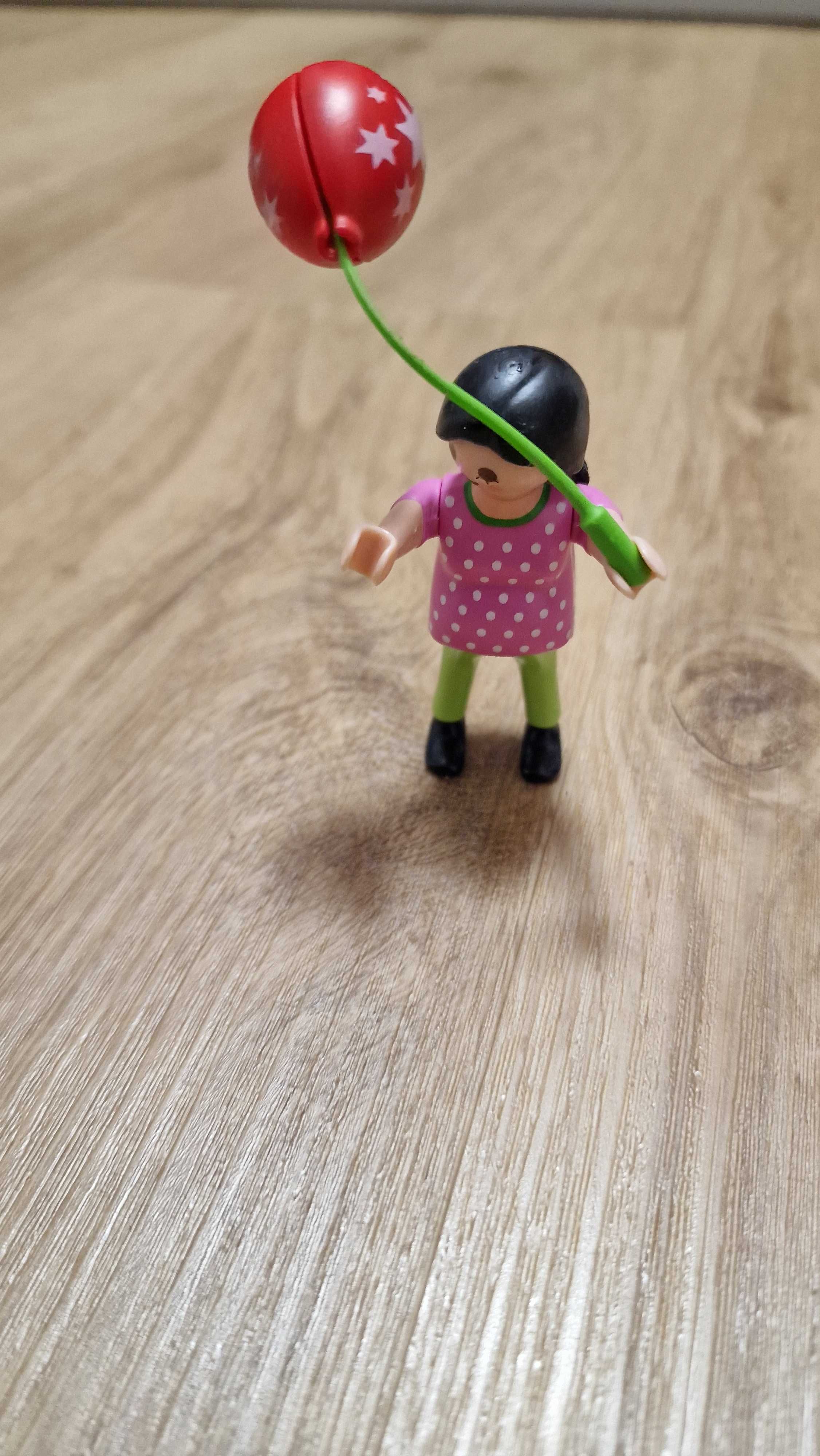 Playmobil dziewczynka z balonikiem