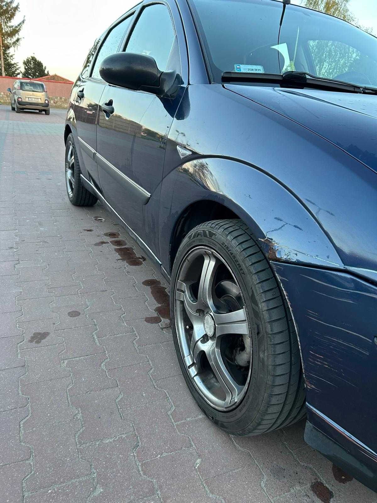 Ford Focus 2004r. 1.6 benzyna Hatchback, stan mechaniczny bdb.